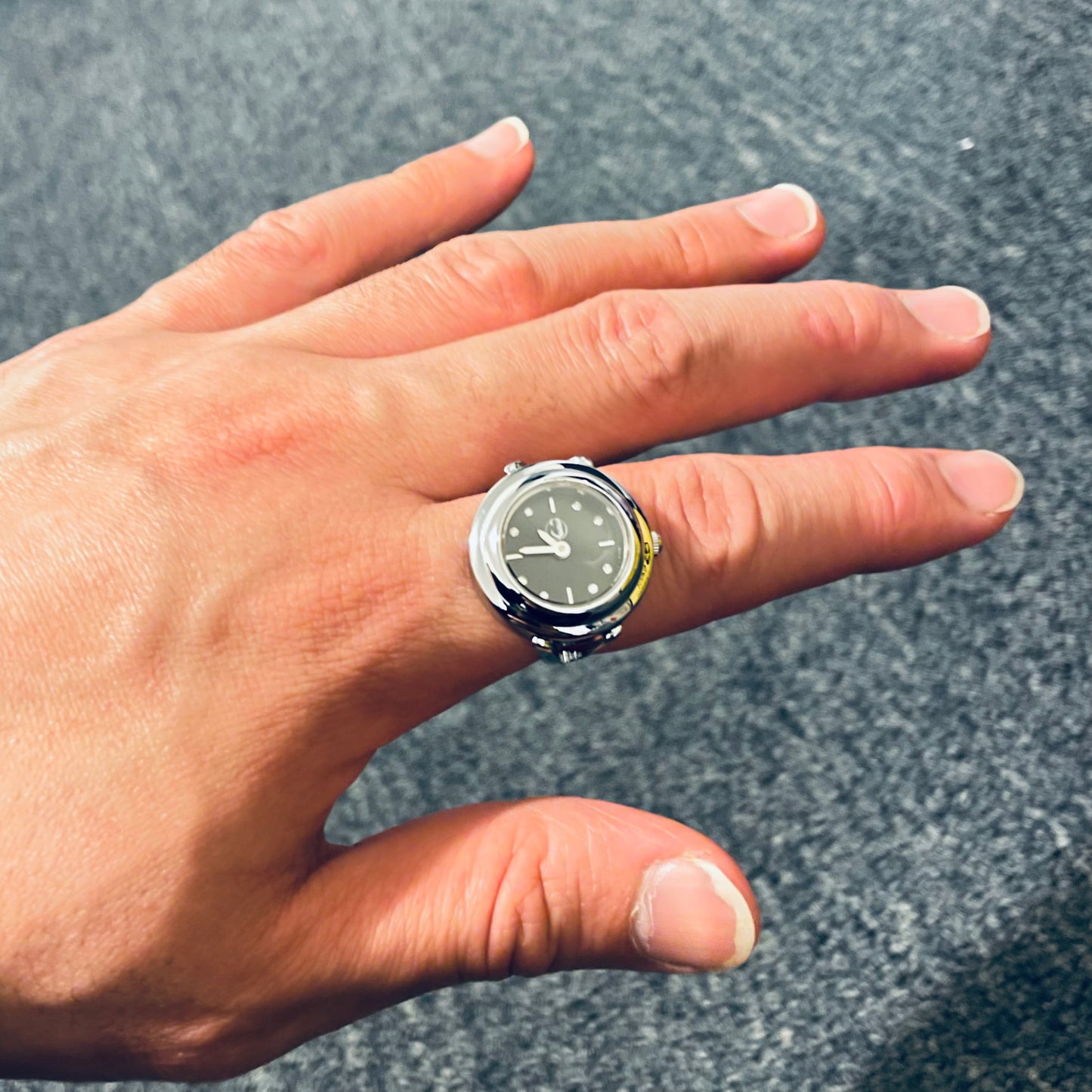 Ring Watch (Classic Style)